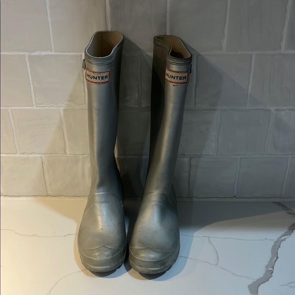 Hunter Metallic Silver Boots